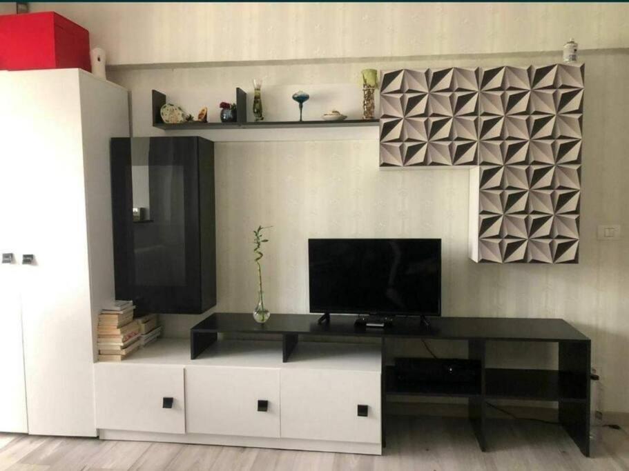 Apartament Cu 3 Camere Chiar In Inima Capitalei Bucureşti Eksteriør bilde