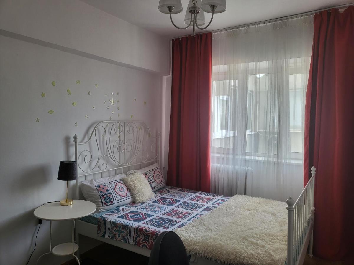 Apartament Cu 3 Camere Chiar In Inima Capitalei Bucureşti Eksteriør bilde